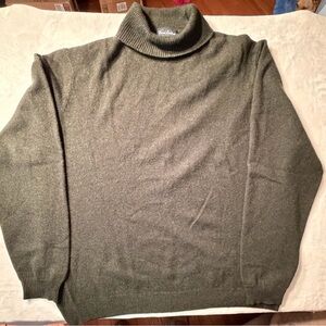 Brooks Brothers 100% 3 ply Italian cashmere Men Green Turtleneck Sweater sz XXL
